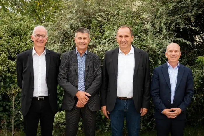 De gauche à droite : Éric Forin, Directeur général de Terrena, Olivier Chaillou, Président de Terrena, Bernard Guillard, Président d’Agrial et