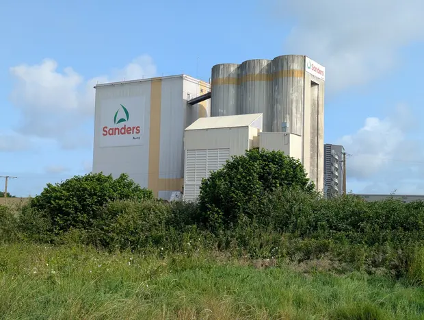 Usine Sanders Ouest à Chateaubourg (35).