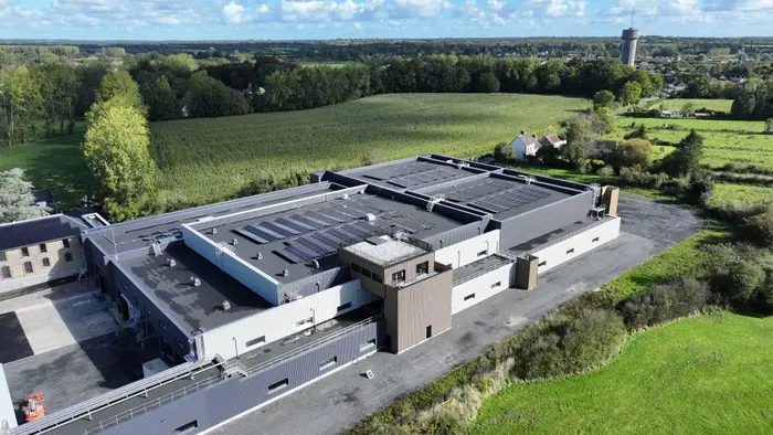 Avril : Isigny Sainte-Mère, Chef-du-Pont (50)
La coopérative d'Isigny Sainte-Mère est le fruit du rapprochement en 1980 du site historique de Chef 