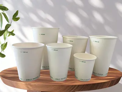 La gamme de gobelets tout carton de Solia regroupe six formats allant de 120 à 520 ml. Le fabricant travaille sur une contenance de 650 ml pour répo