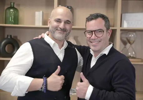 Abdel Halitim, fondateur et directeur général d’Akao et Arnaud Petit, directeur général, Sage Europe du Sud.