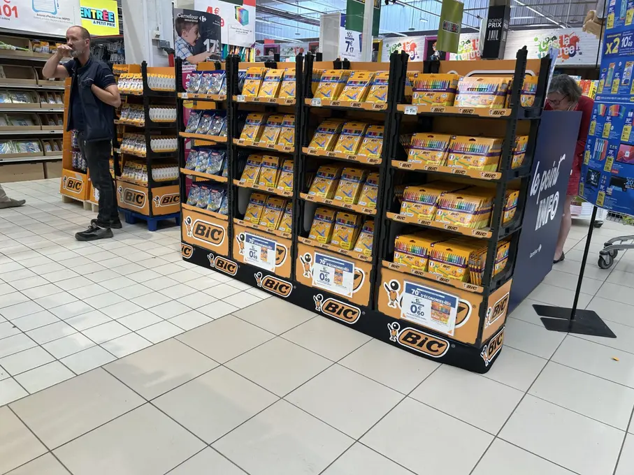 Sur le segment des emballages professionnels, Cogit remporte le prix pour son système de PLV réutilisable Loopos. En plus du présentoir, l'entrepri